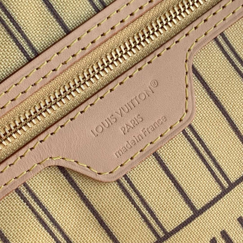 LV Shopping Bags